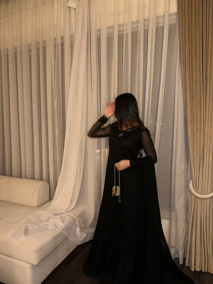 Noor-e-Siyaah 🖤