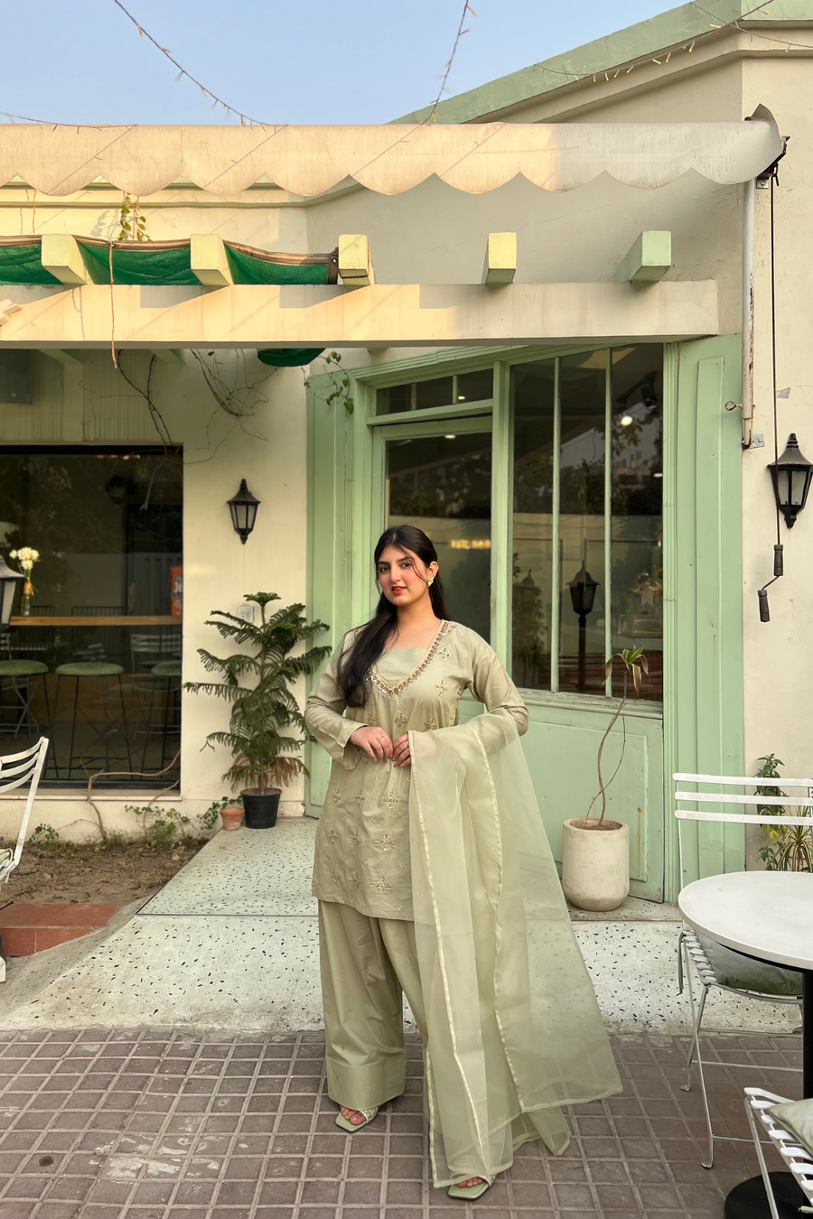 Onyx Farshi Shalwar